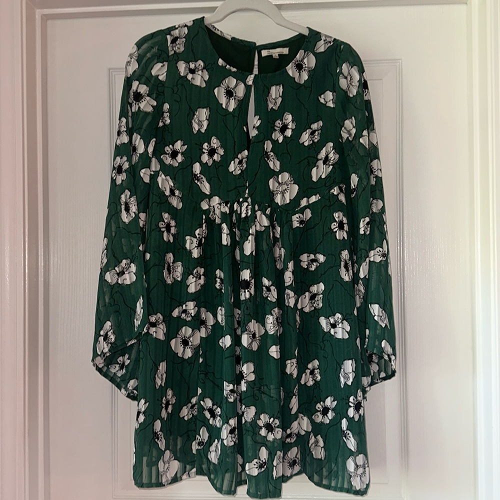 The Clothing Company green floral‎ dress. Size S.